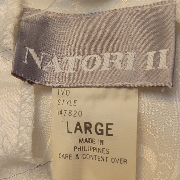 NATORI- Bloomingdales Chemise Size Large - Picture 10 of 13